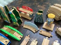 Thomas the train and friends wooden track cars engines 150 piece lot set railway