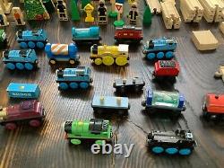 Thomas the train and friends wooden track cars engines 150 piece lot set railway