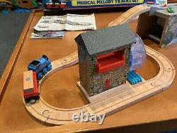Thomas wooden railway, MUSICAL MELODY TRACKS Set, Excellent Condition Complete