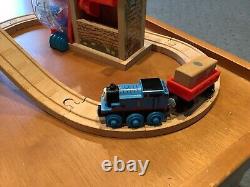 Thomas wooden railway, MUSICAL MELODY TRACKS Set, Excellent Condition Complete