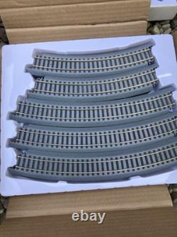 Trump Train Set Huge Track Lot HO Scale railroad Engine 6 cars