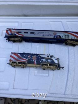 Trump Train Set Huge Track Lot HO Scale railroad Engine 6 cars