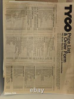 Tyco 7316 Electric Train Set Pre-owned Extra Track Extra Cars