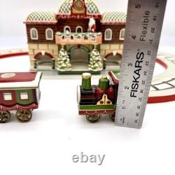 Villeroy & Boch Toy's Village Christmas Train Station Track Set Santa Porcelain