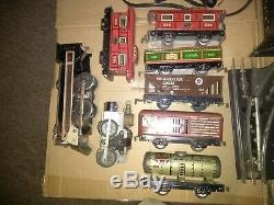 Vintage 1940s Marx Tin Metal Toy Train set controller cars Tracks WORKS