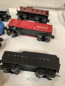 Vintage 1950's Lionel 027 train set good condition Estate Find