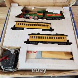 + Vintage American Flyer S Gauge Frontiersman Electric Train Set &Box NO TRACK 2