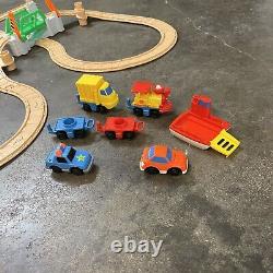 Vintage FISHER PRICE FLIP TRACK LOT Mountain Airport Rail & Road Train Track Set