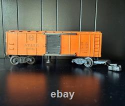 Vintage Lionel Lines Train Set including Oval Track, Animal Pen + Tower Untested