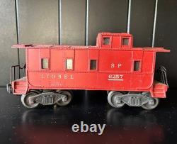 Vintage Lionel Lines Train Set including Oval Track, Animal Pen + Tower Untested