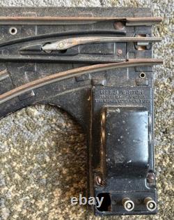 Vintage Lionel Lines Train Set including Oval Track, Animal Pen + Tower Untested