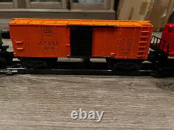 Vintage Lionel Postwar O27 Train Set withTrack & Transformer