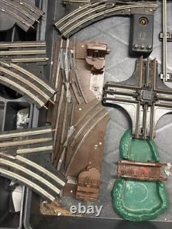 Vintage Lionel Train Set Lot Tracks Guages Parts ETC NOT TESTED PARTS