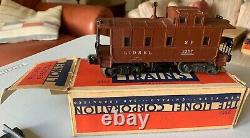 Vintage Lionel electric train set. 9C. Works. Lots of track. Extras. InstructionBook