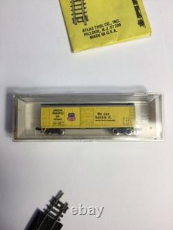 Vintage N Scale Train Set With Engine Cars And Tracks Tested Works