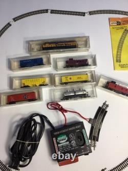 Vintage N Scale Train Set With Engine Cars And Tracks Tested Works