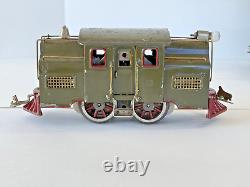 Vintage Pre-War LIONEL TRAIN SET NY Central Lines 33 Engine +Lionel 517 Caboose+