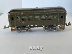 Vintage Pre-War LIONEL TRAIN SET NY Central Lines 33 Engine +Lionel 517 Caboose+