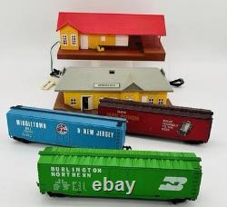 Vintage TYCO HO Train Set Engines, Cars, Track, Buildings, Power Packs