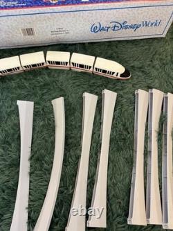 Vintage Walt Disney World Monorail Train & Track Set in original box! Untested