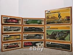 Vtg 1972 Tyco Train Set (Shifter Action Freight Set) In Excellent Condition