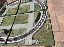 Vtg Ac Gilbert Co. 1964 (4) Piece Toy Train Railroad Track Layout Landscape Read