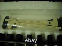 Vtg Bachmann Big Haulers Holiday Express Remote Control Train Set with Track