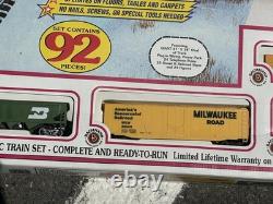 Vtg Bachmann Silver Comet Santa Fe HO Electric 5 Cars + EZ Track Train Set 00602