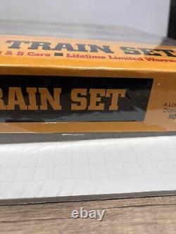 Walthers Trainline Caterpillar Deluxe Train Set Sealed! Ho Scale Cat 1995