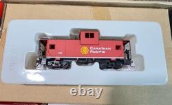 Walthers Trainline Power Pro HO Train Set