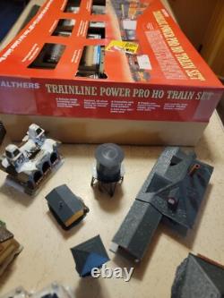 Walthers Trainline Power Pro HO Train Set