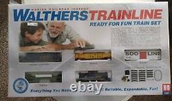 Walthers Trainline Ready For Fun Train Set with EZ Track CSX 36x54 oval track