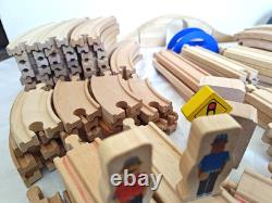 Wooden Train Railway Set 140+ Pieces Brio-Compatible Track & Trains (s2)