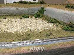 Z Scale Custom Built Tabletop Model Railroad Layout Micro-Trains MicroTrack