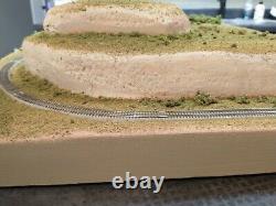 Z Scale Custom Built Tabletop Model Railroad Layout Micro-Trains MicroTrack