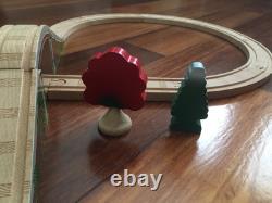 2008 Thomas et ses amis Ensemble de rails en bois Stop & Go en forme de 8, 24 pièces