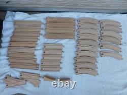 82 pc Lot de Vintage de Thomas le Train Ensemble de Pistes en Bois Magnétiques et Plus +++++