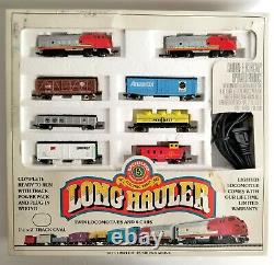 Bachmann N Scale Long Hauler Train Set # 4406 2 Locomotives Et 6 Voitures, Voie