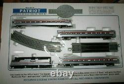 Bachmann Silver Series Amtrak Patriot 01104 Ho Train Set E-z Track System