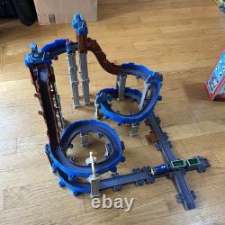 Chuggington Piste Empilable Carrière de Pierre Ensemble de Jouets de Train avec 4 Configurations en 1