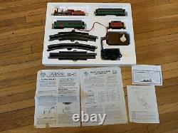 Département. 56 Heritage Christmas Village Express Ho Scale Train & Track Set 5980-3