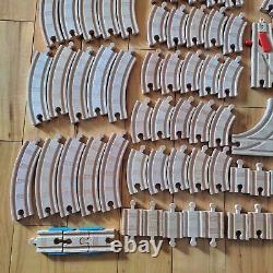 ENORME PACK DE RAILS THOMAS TRAIN Chemin de fer en bois Thomas