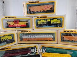 ÉNORME lot de trains vintage TYCO Bachmann avec rails pour pièces ou réparation