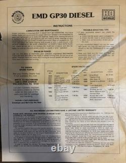 ENSEMBLE DE TRAIN HO COMPLET BACHMANN SOUTHERN AVEC TUNNEL, GARE, PAYSAGE ET PONTS NEUF