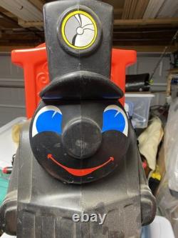 Ensemble complet de train à roulettes Vintage Little Tikes 3 voitures piste verte en figure 8