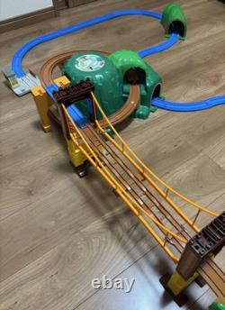 Ensemble de Pont Tremblant Thomas Plarail Doki Doki Mountain Train Jouet Usagé