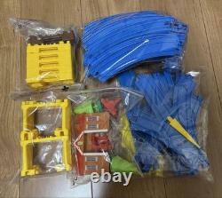 Ensemble de Pont Tremblant Thomas Plarail Doki Doki Mountain Train Jouet Usagé