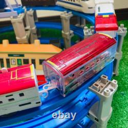 Ensemble de circuit Plarail à 3 niveaux TOMY avec train Rapit + Expo Japon
