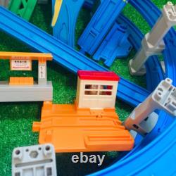 Ensemble de circuit Plarail à 3 niveaux Takara Tomy Tren de piste utilisé Japon Huit figure