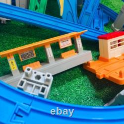 Ensemble de circuit Plarail à 3 niveaux Takara Tomy Tren de piste utilisé Japon Huit figure